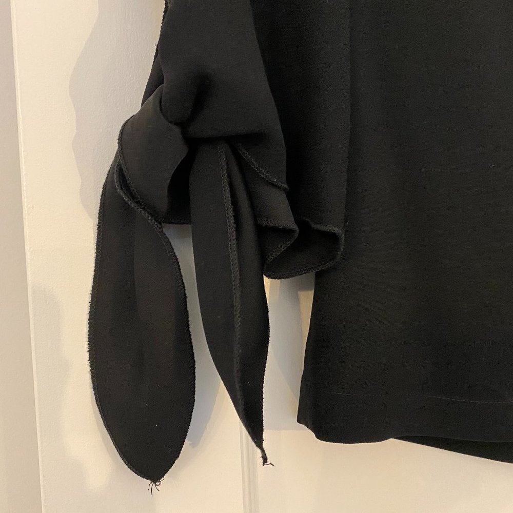 Trina Turk Black Blouse w/Tie Sleeves